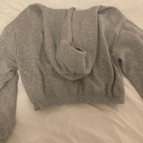 Zara Cropped Grey Hoodie - Picture 5 of 7